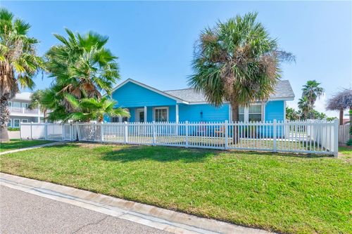403 Spencers Lndg, Port Aransas, TX, 78373-6043 | Card Image