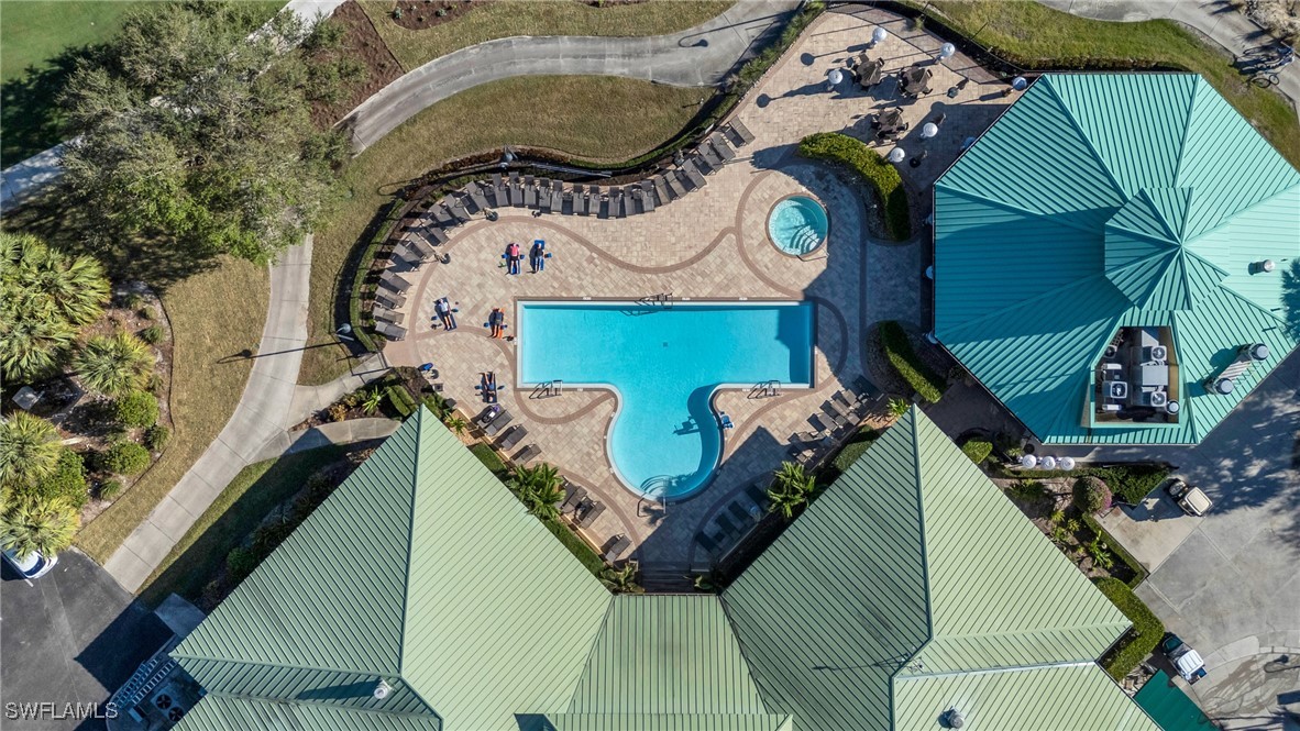 Residential in Naples 5