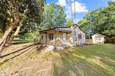 523 Warren Avenue, House other with 2 bedrooms, 1 bathrooms and null parking in Laurinburg NC | Image 2