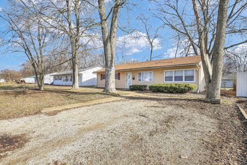 304 Dodson Dr S, Urbana, IL, 61802-4506 | Card Image