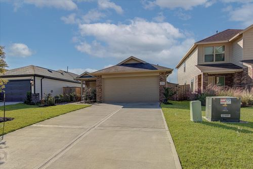 22504 Douglas Ct, New Caney, TX, 77357-3941 | Card Image