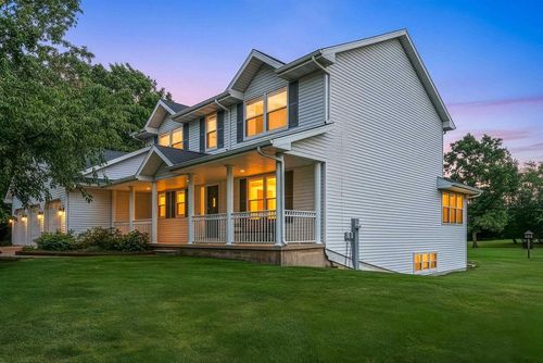 4415 Flagstone Court, LEDGEVIEW, WI, 54115 | Card Image