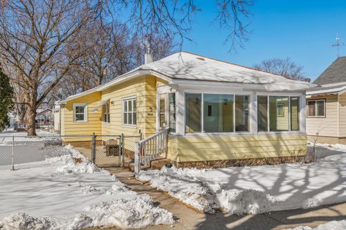 1639 Liberty St, La Crosse, WI, 54603-2255 | Card Image