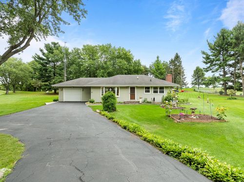 2211 Sheridan Springs Road, Lyons, WI, 53105 | Card Image