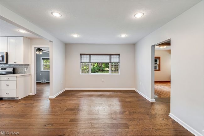 271 Wall Rd, House other with 3 bedrooms, 2 bathrooms and null parking in Doylestown OH | Image 5