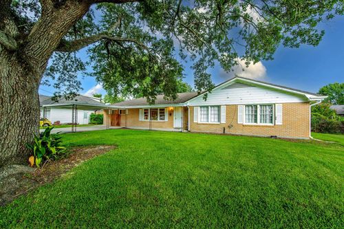 506 Duval Ave, Houma, LA, 70364-3102 | Card Image