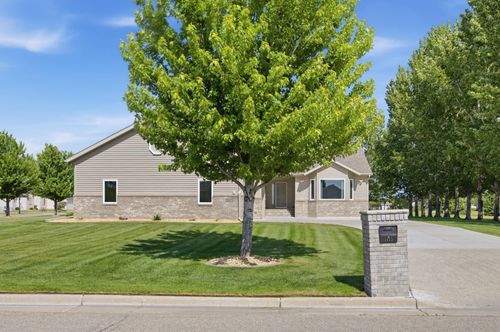 3653 N Sedona Ct, West Fargo, ND, 58078-8116 | Card Image