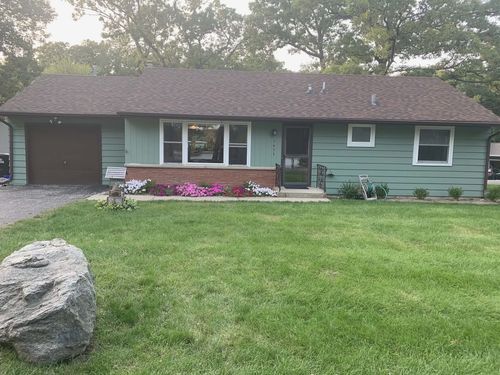 5411 W Lake Shore Dr, Wonder Lake, IL, 60097-8971 | Card Image