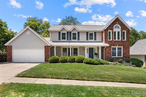 3523 Brookwood Cir, Saint Charles, MO, 63301-4116 | Card Image