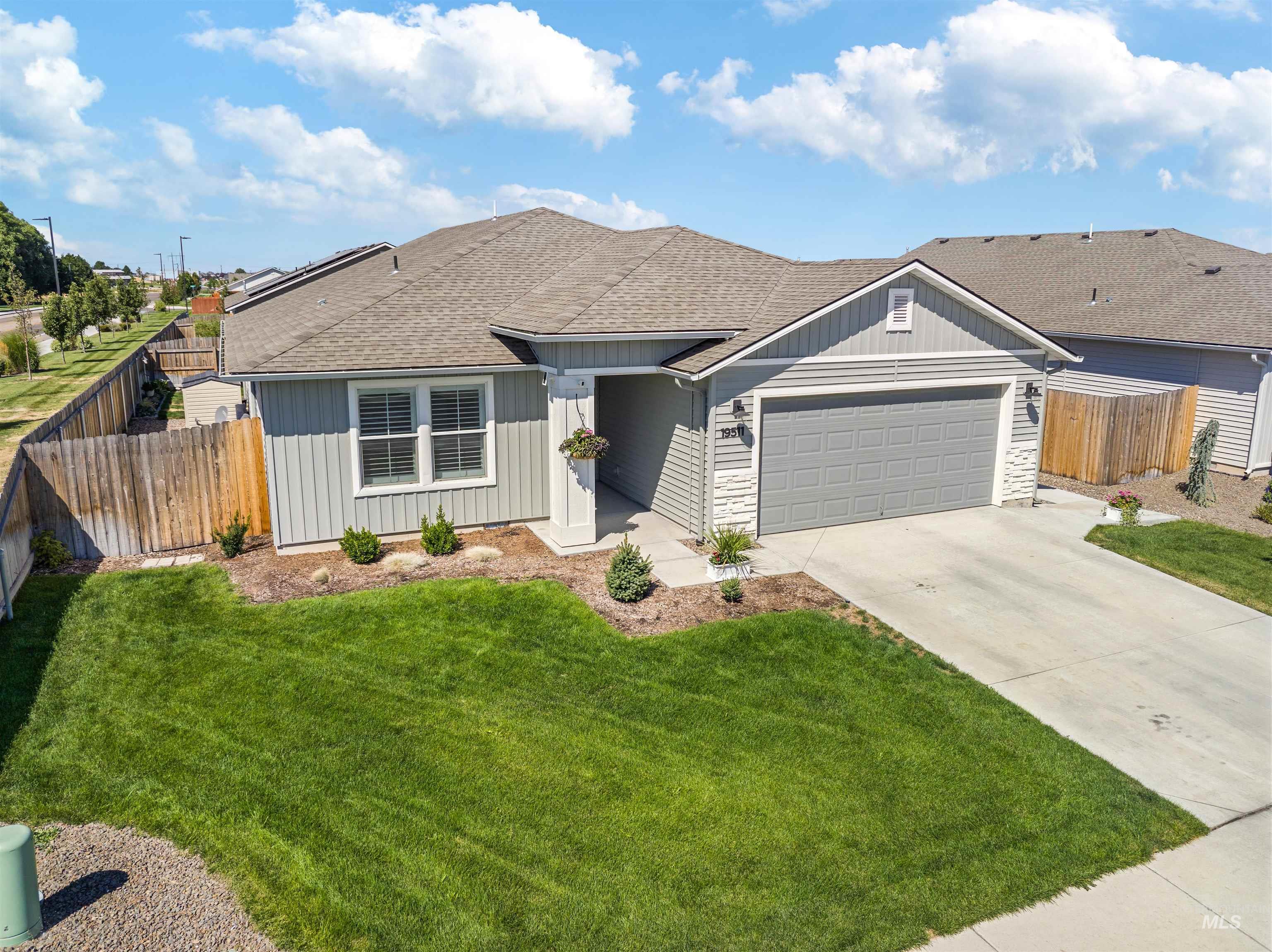 Commonwealth Ave, Caldwell, ID 83605
