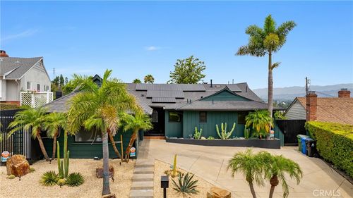 3627 Willowcrest Ave, Studio City, CA, 91604-3919 | Card Image