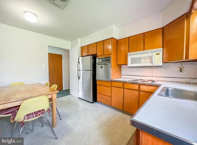 112 Trevose Rd, House other with 3 bedrooms, 2 bathrooms and null parking in FEASTERVILLE TREVOSE PA | Image 12