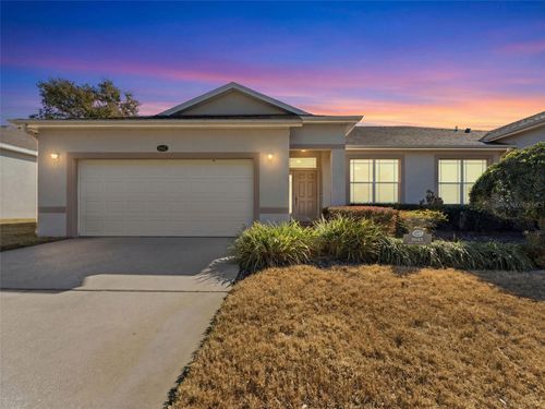8045 Brien Green Way, Temple Terrace, FL, 33637-6326 | Card Image
