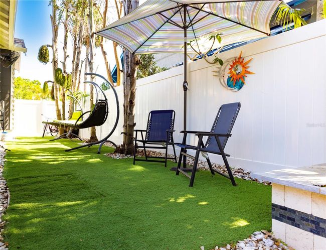 East Side Yard | Image 9