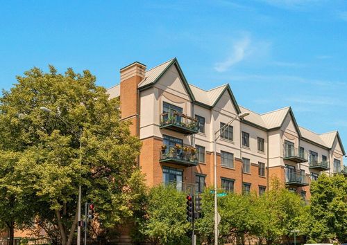 303-140 N Euclid Ave, Oak Park, IL, 60302-1683 | Card Image