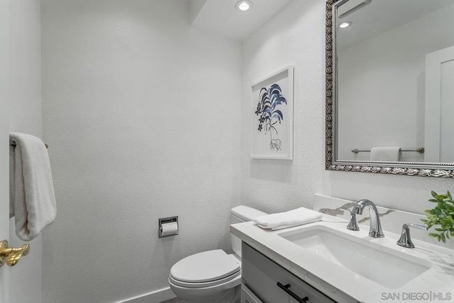 100 Tunapuna Ln, House other with 3 bedrooms, 3 bathrooms and 4 parking in Coronado CA | Image 16