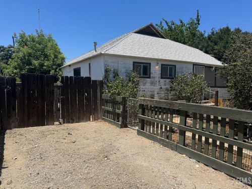 707 Tyler St, Taft, CA, 93268-1507 | Card Image