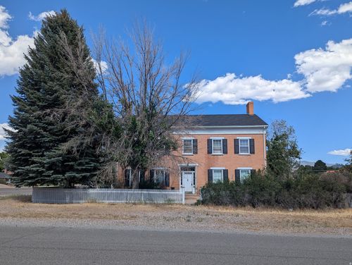 190 N 200 E, Beaver, UT, 84713-7766 | Card Image