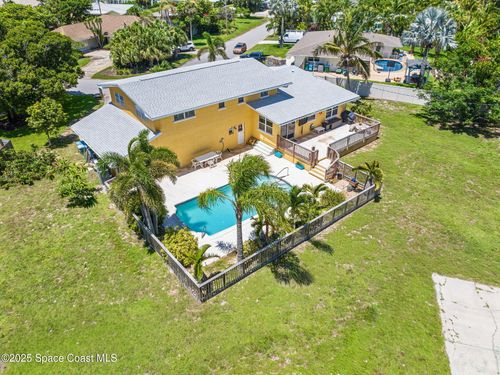 605 Citrus Ct, Melbourne Beach, FL, 32951-2105 | Card Image