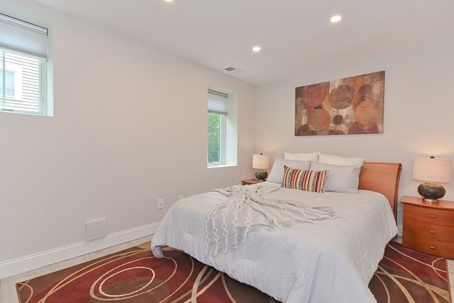 37 - 37 Algonquin Rd, Condo with 3 bedrooms, 4 bathrooms and 2 parking in Chestnut Hill MA | Image 32