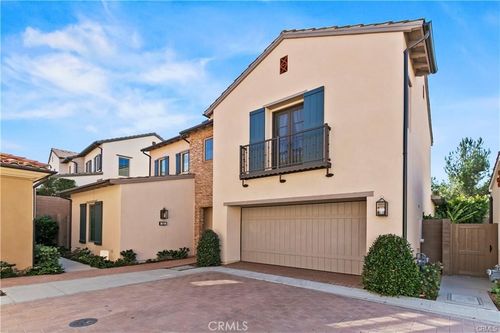 112 Vigna, Irvine, CA, 92602-1882 | Card Image