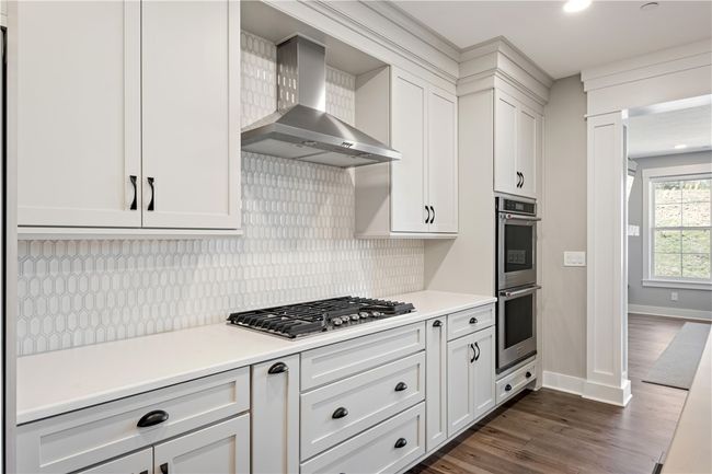 312 Highpointe Dr, Townhouse with 3 bedrooms, 4 bathrooms and 2 parking in Seven Fields PA | Image 8