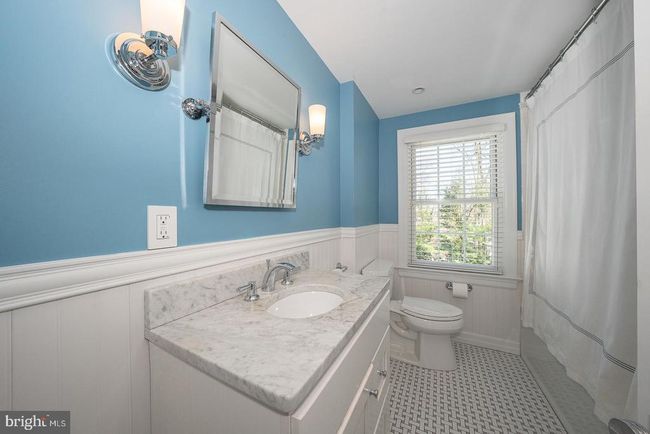 375 Colket Ln, House other with 5 bedrooms, 3 bathrooms and null parking in WAYNE PA | Image 44