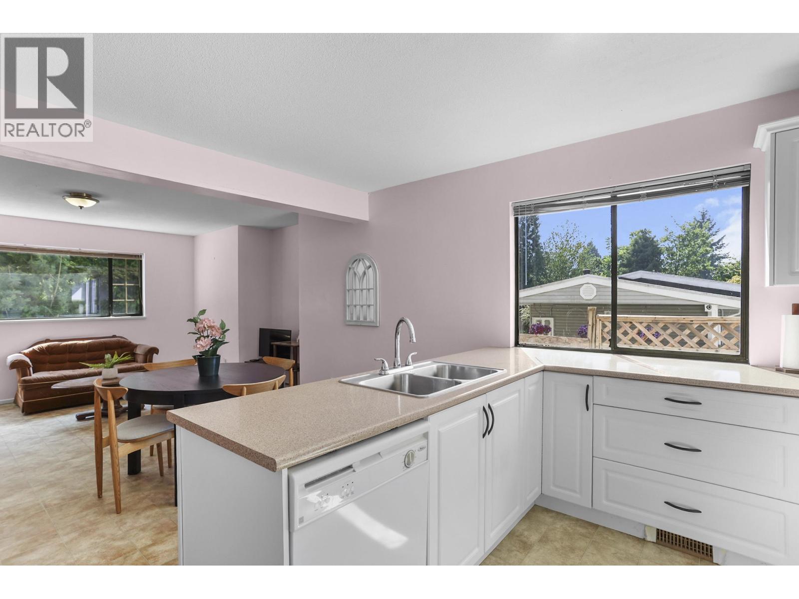 Residential in Maple Ridge 4
