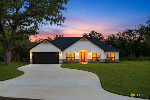 315 Post Oak St, Gonzales, TX, 78629-2297 | Card Image