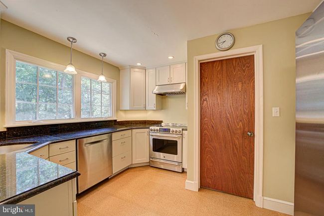 6717 44 Th Ave, House other with 3 bedrooms, 4 bathrooms and null parking in UNIVERSITY PARK MD | Image 8