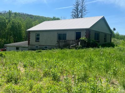 277 Route 20, Home with 3 bedrooms, 1 bathrooms and null parking in New Lebanon NY | Image 1