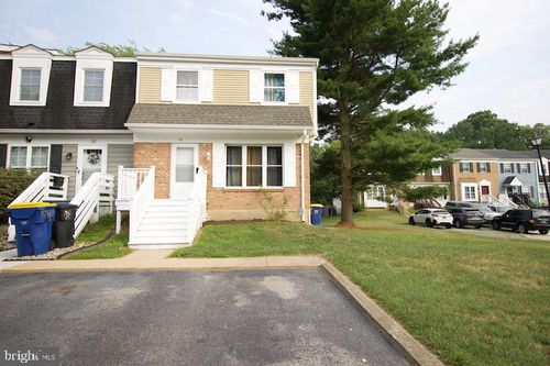 42 Heritage Dr, DOVER, DE, 19904-6519 | Card Image