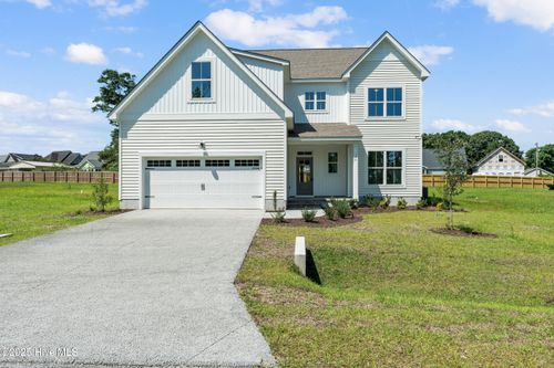 124 Creek Bluff Rd, Newport, NC, 28570 | Card Image