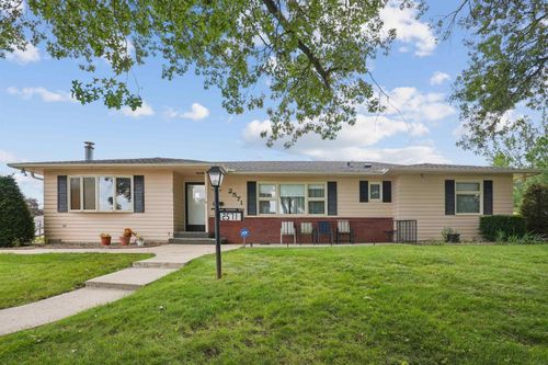 2571 Kate St, Waterloo, IA, 50701-4340 | Card Image