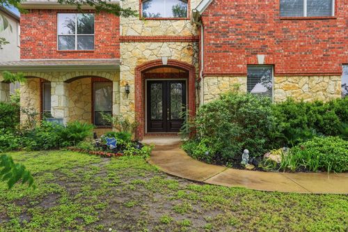 222 Vailco Ln, Austin, TX, 78738-6566 | Card Image