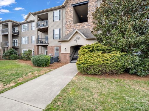 unit-105-181 Brickton Village Cir, Fletcher, NC, 28732-8807 | Card Image