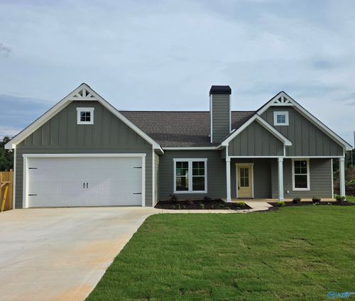 102 Merrimac Dr, Piedmont, AL, 36272-1006 | Card Image