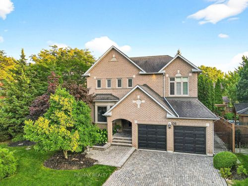 336 Oakridge Crt, Oakville, ON, L6H5T9 | Card Image