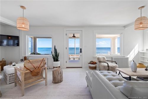 19 Soundview Dr, Westport, CT, 06880-6844 | Card Image