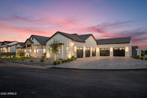 8125 E Redberry, Mesa, AZ, 85207-9818 | Card Image