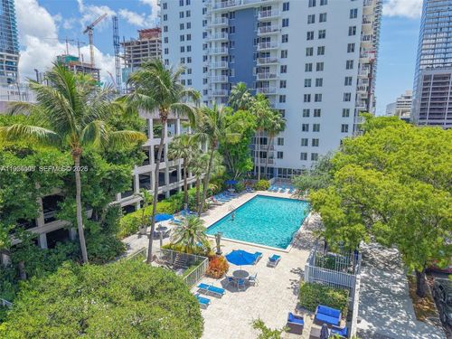 apt-207-800 N Miami Ave, Miami, FL, 33136-3517 | Card Image