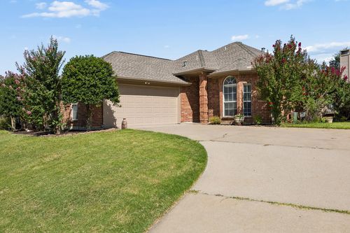1833 Melton Dr, Carrollton, TX, 75010-2018 | Card Image
