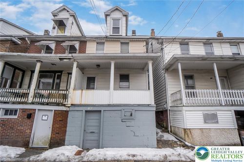 224 W Water St, LANSFORD, PA, 18232-1822 | Card Image