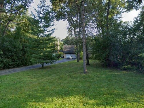 12 Robin Crest Rd, Hawthorn Woods, IL, 60047-8963 | Card Image