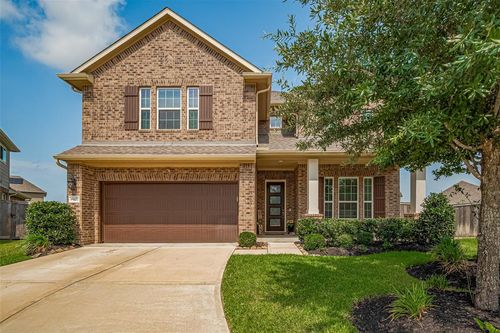 8927 Jasper Lake Dr, Cypress, TX, 77433-7465 | Card Image