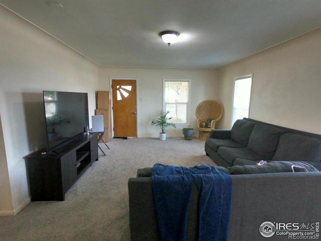 Living Room | Image 4