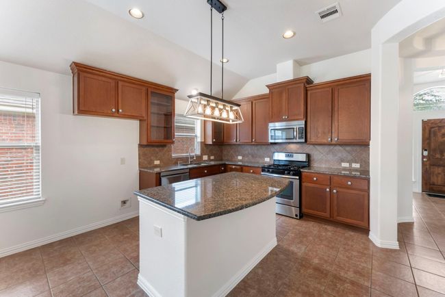 28519 Lockeridge View Dr, House other with 3 bedrooms, 2 bathrooms and 2 parking in Spring TX | Image 12
