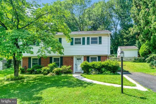 5608 La Vista Dr, ALEXANDRIA, VA, 22310-1225 | Card Image