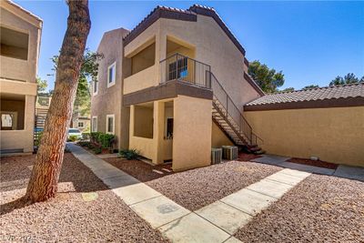 2158 - 5250 S Rainbow Boulevard, Condo with 3 bedrooms, 2 bathrooms and null parking in Las Vegas NV | Image 1