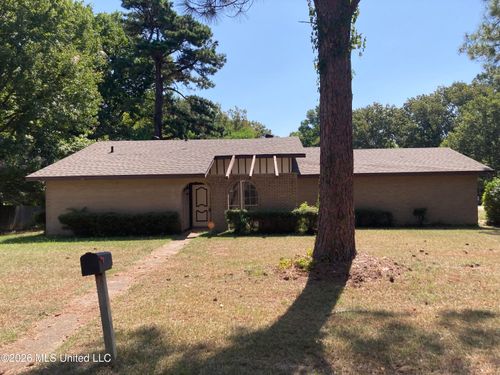 5856 Cypress Trl, Jackson, MS, 39211-3538 | Card Image